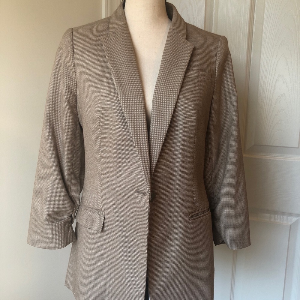 🔥 FLASH SALE Like 🆕 Limited Brand Spring blazer